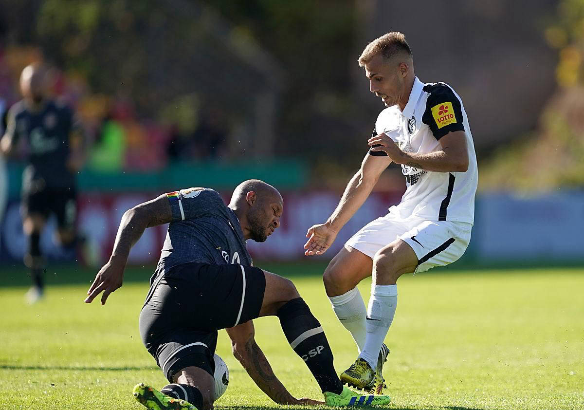 霍芬海姆客场取胜，继续发挥稳定表现