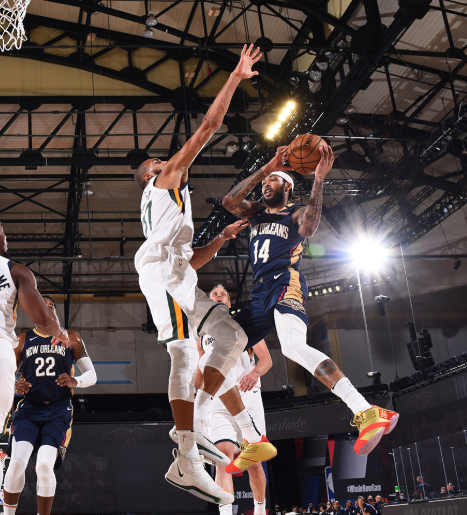 北京队逆转鹈鹕，孙铭徽点燃赛场