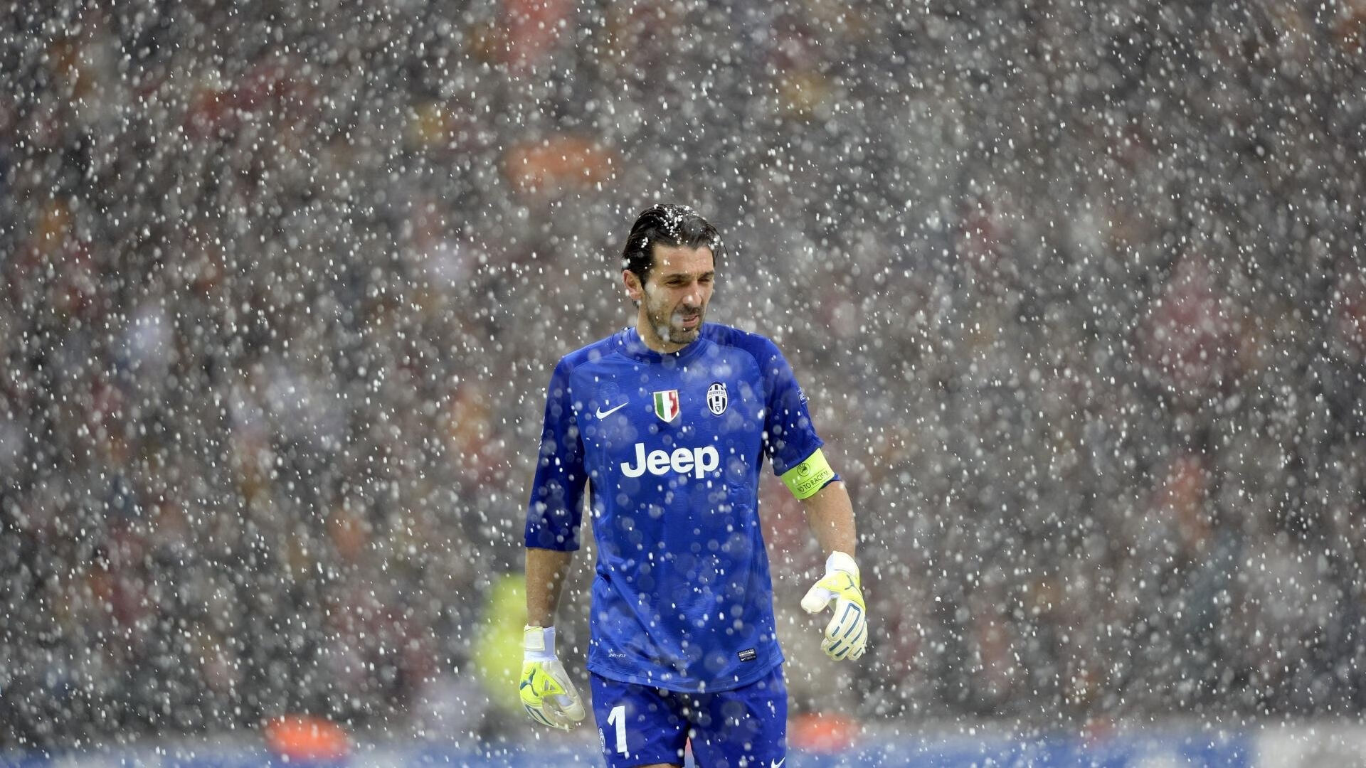 战术的棋局，韩国如何以精密压制让奥地利无解，苏亚雷斯式难题再现绿茵场