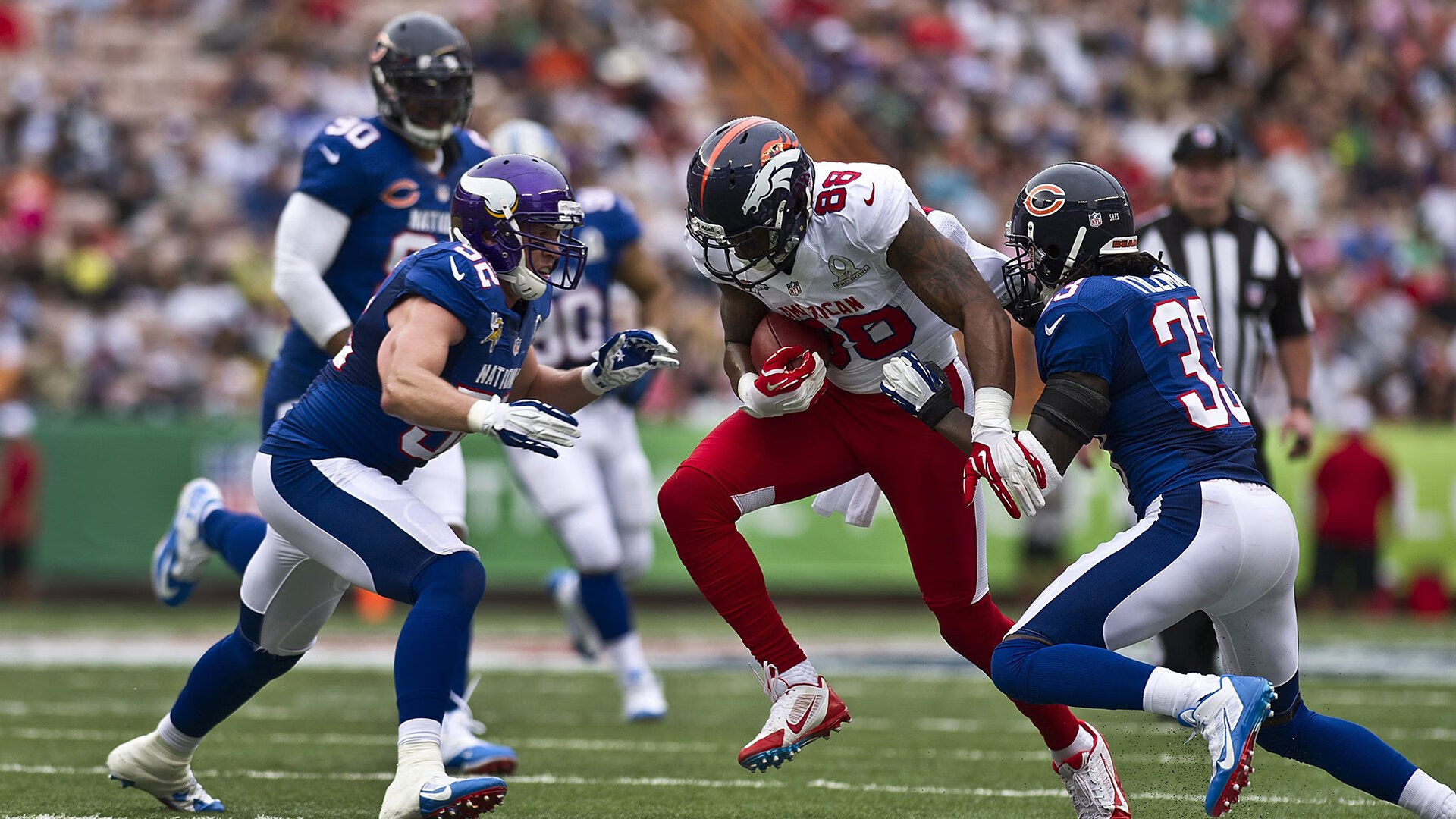 霍勒迪爆发!上海队最后时刻惊险击败爵士