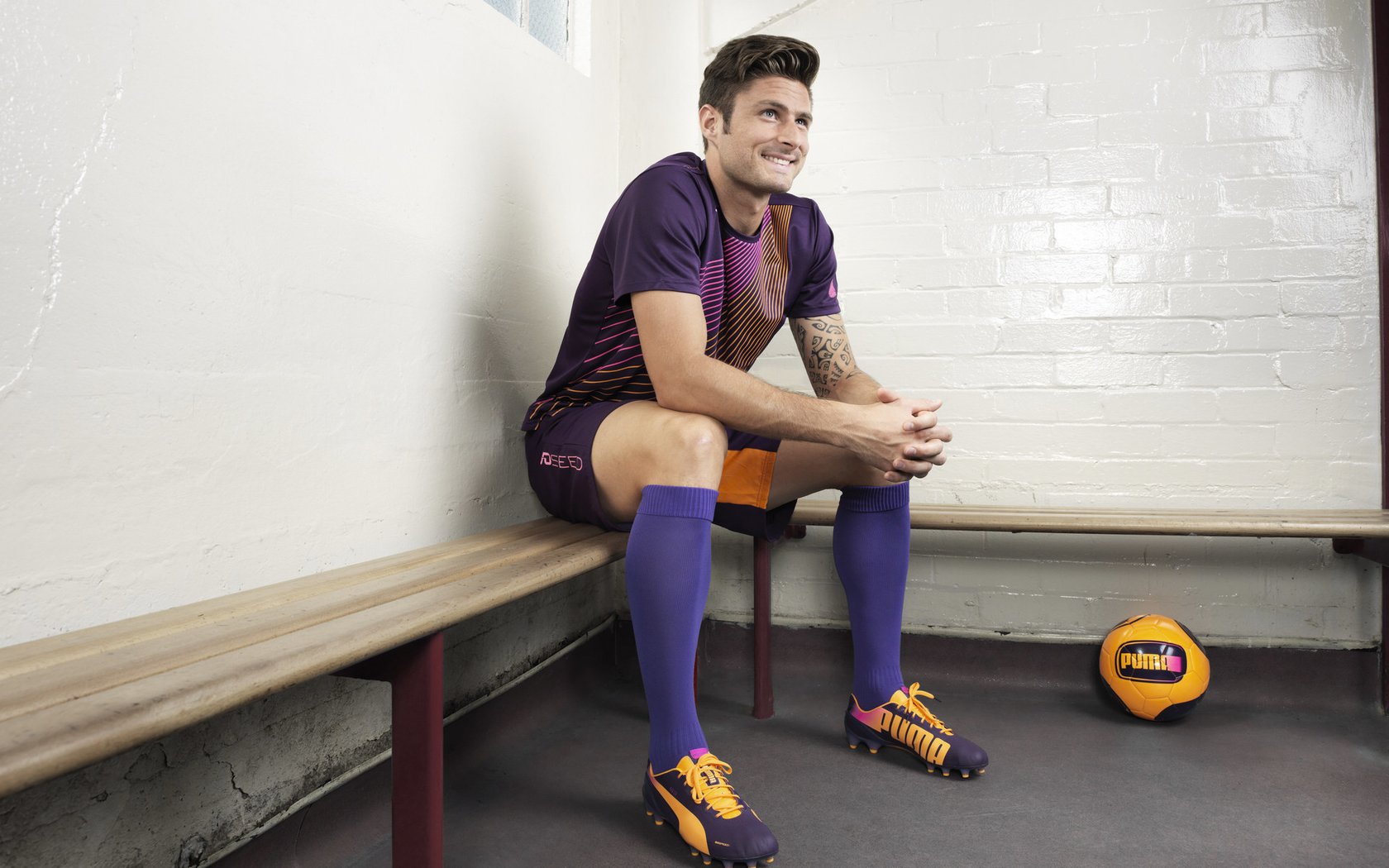 意甲焦点战之夜，利拉德关键制胜，当足球与篮球的决胜时刻交响